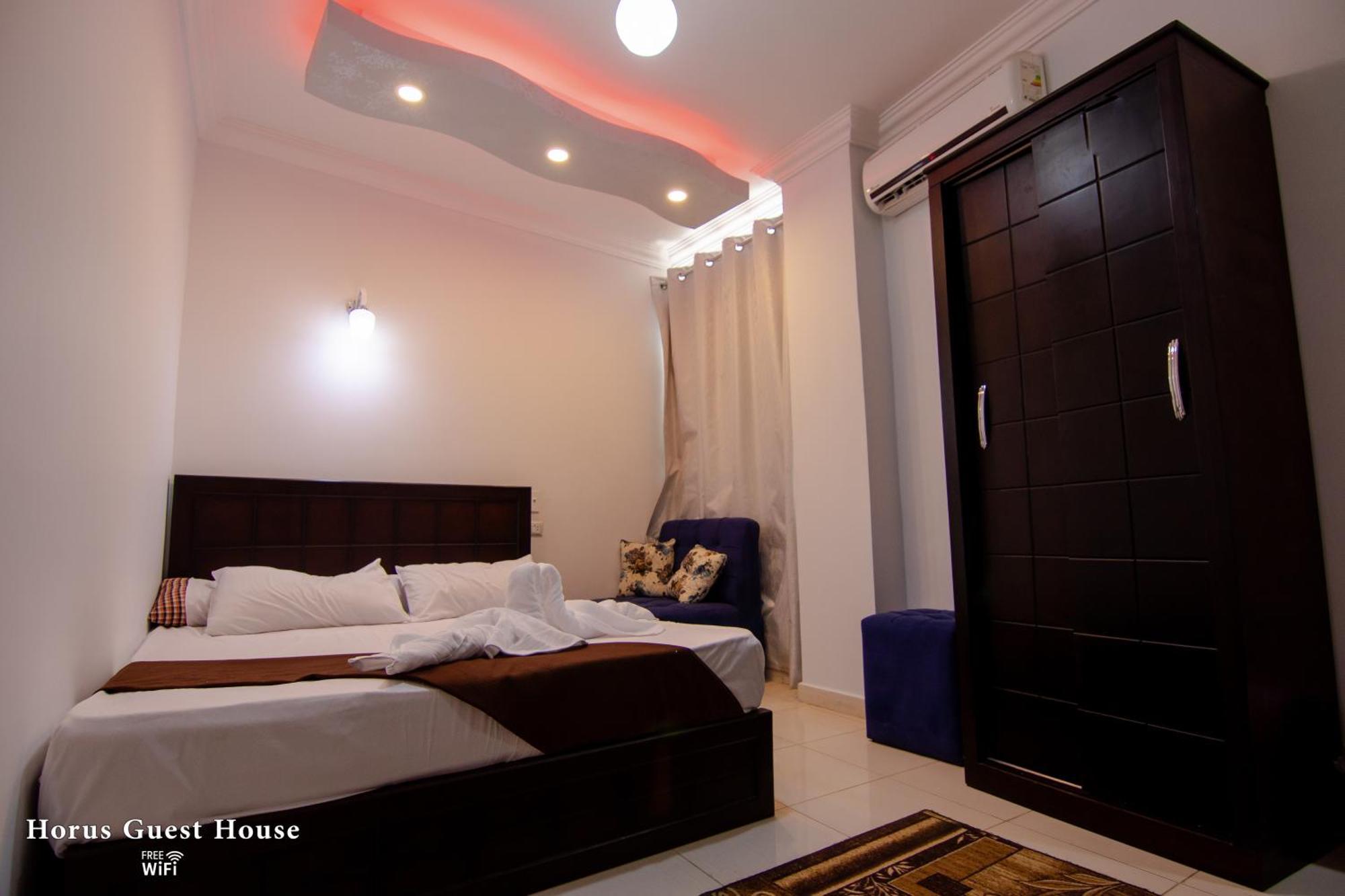 Horus Guest House Pyramids View Kafret el-Gabal Extérieur photo